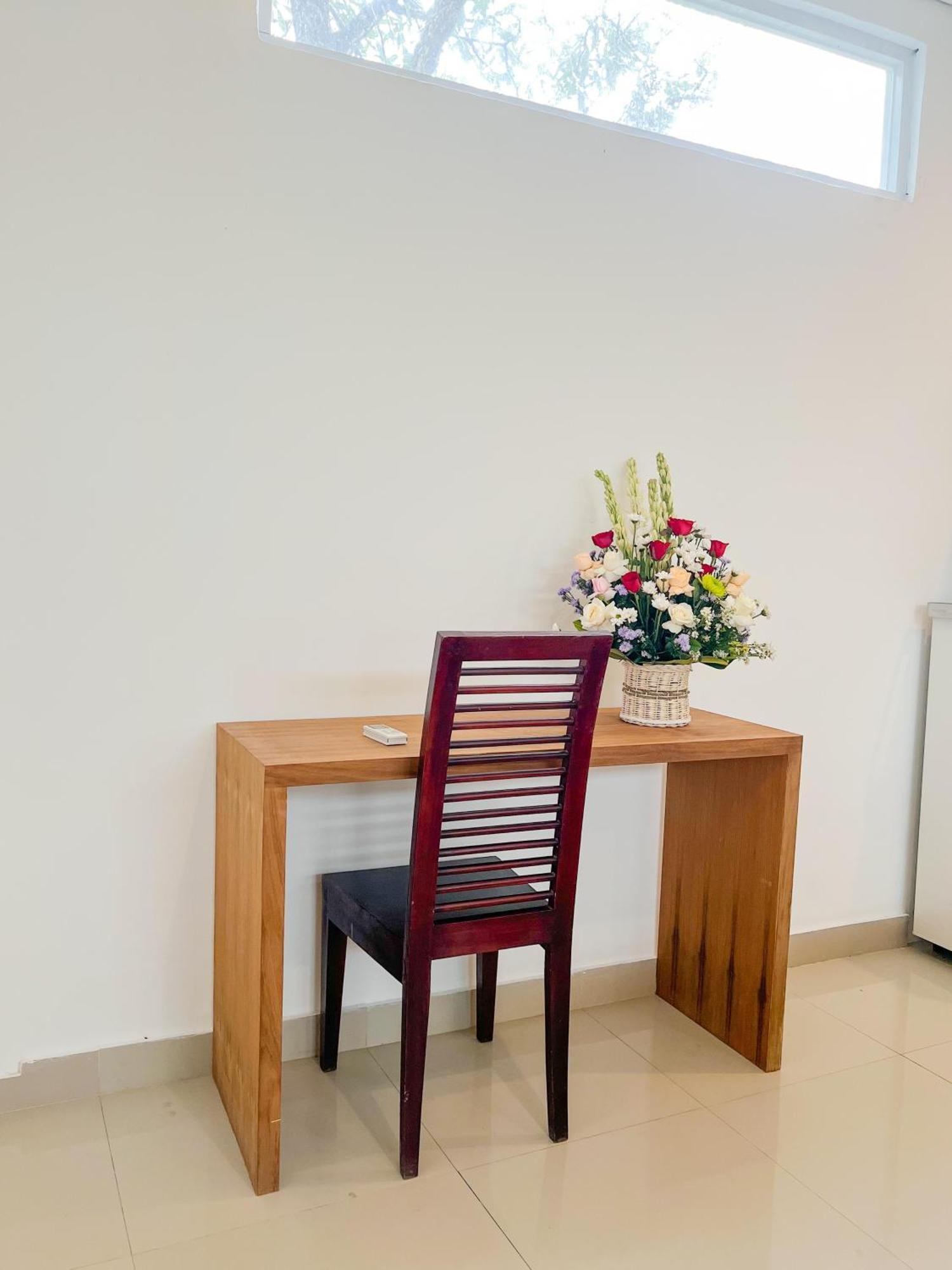 Apple Villas & Apartments Kerobokan  Exterior photo