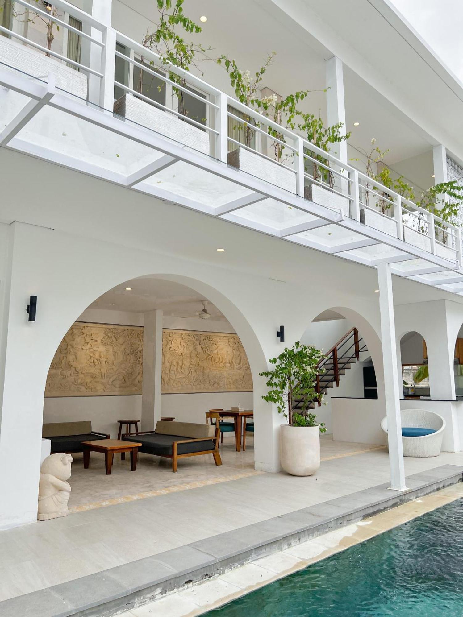 Apple Villas & Apartments Kerobokan  Exterior photo