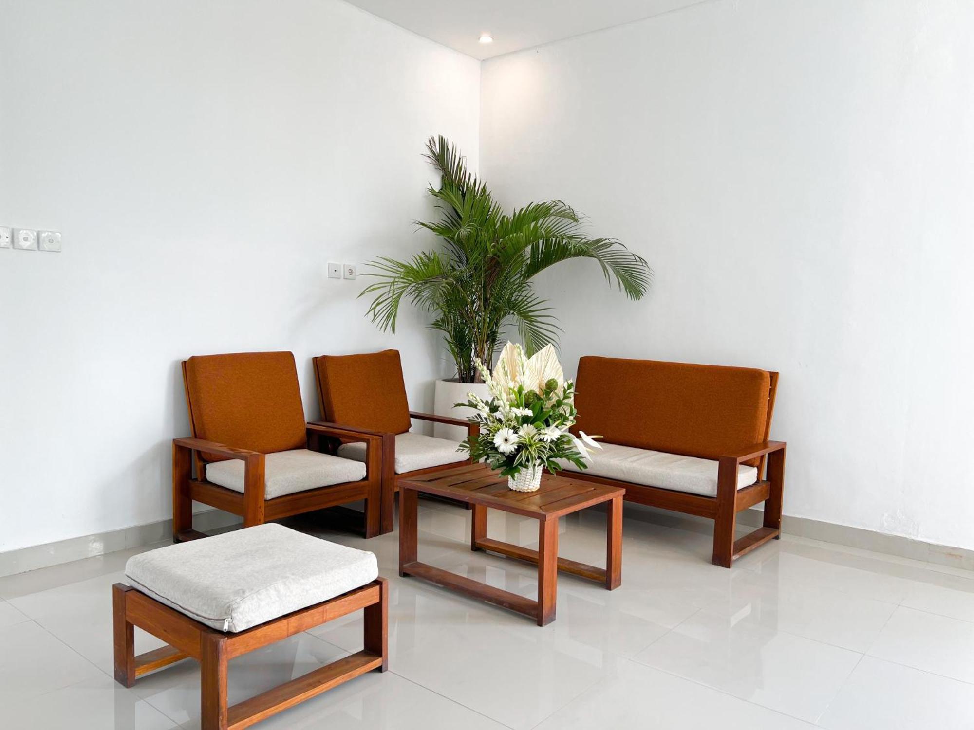 Apple Villas & Apartments Kerobokan  Exterior photo